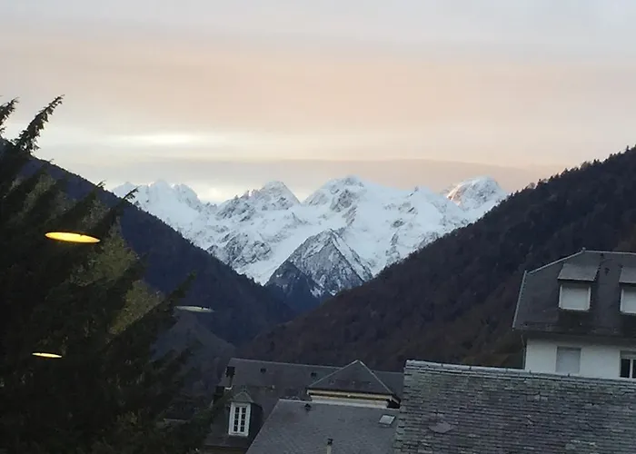 2 Personnes Cures Luchon