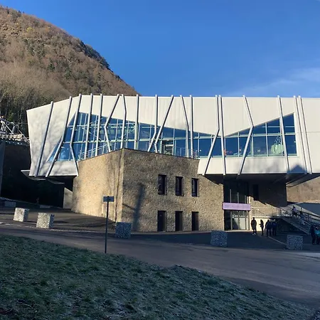 2 Personnes Cures Luchon Apartamento