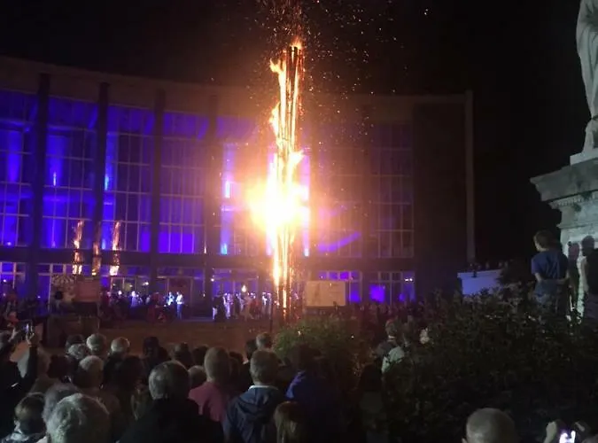 2 Personnes Cures Luchon * Bagnères-de-Luchon