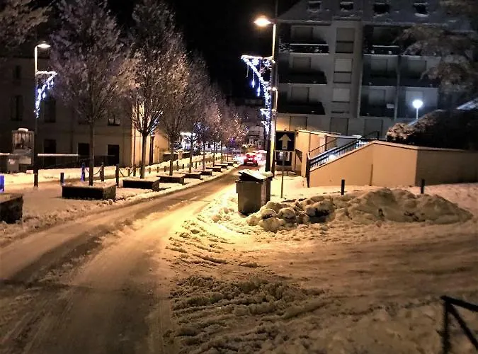 2 Personnes Cures Luchon